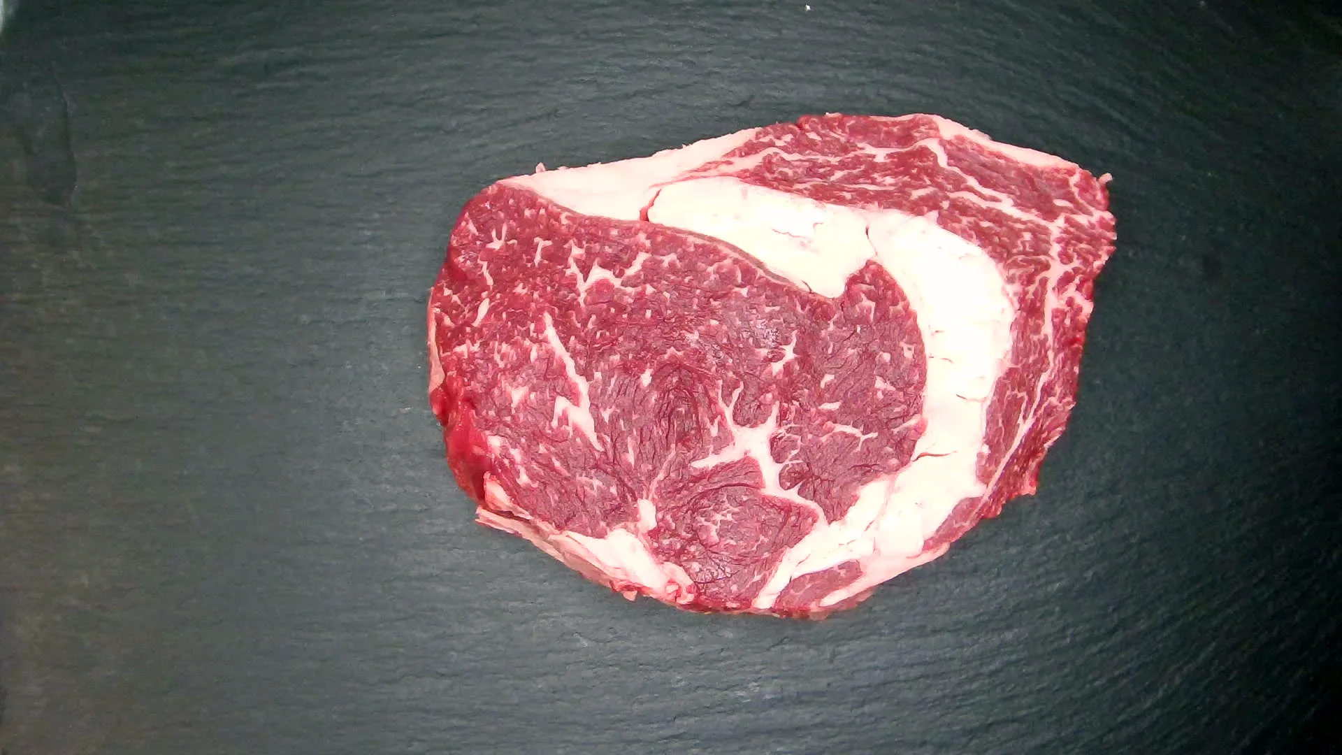 Rib Eye Steak, 406 g, BMS 7 – Foto genau dieses Stücks